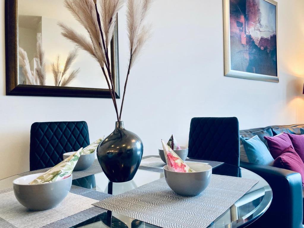 Apartament Cloud9Sa At The Charles Chertsey Zewnętrze zdjęcie